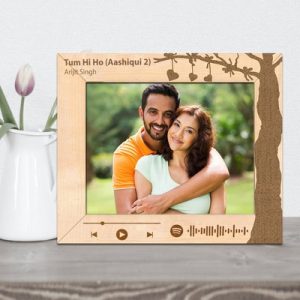 Custom Engraved Wood Made Photo Frame with Music