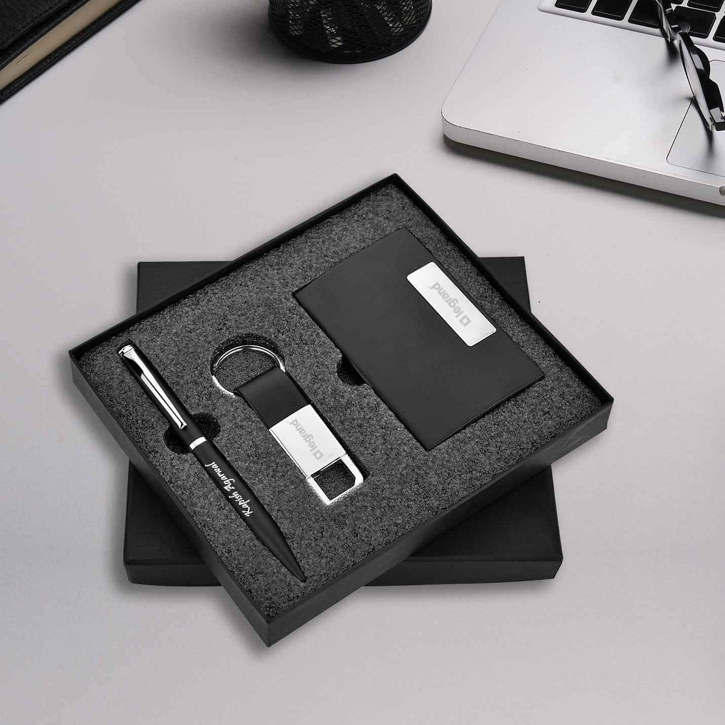 Black and Silver 3 in 1 Pen, Keychain and Cardholder Gift Set